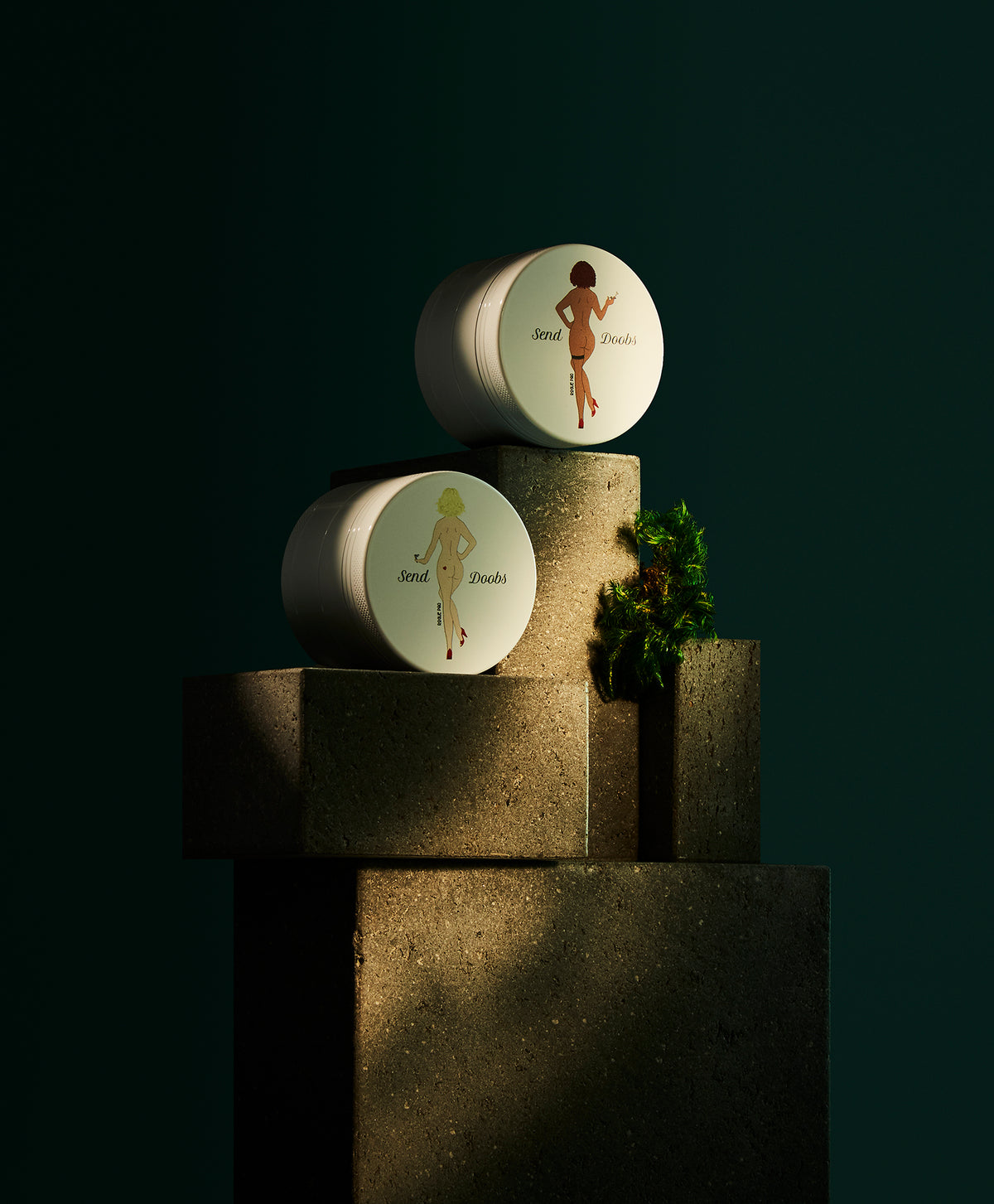 White ceramic-coated 4-piece herb grinder with vintage-style pin-up illustration; 100% food-safe anodized aluminum construction for a smooth, friction-free grind